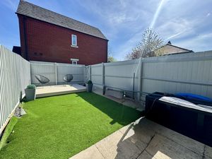 Photo 23- click for photo gallery